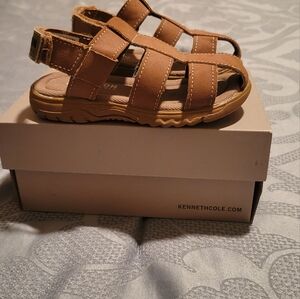 Reaction Kenneth Cole sandals